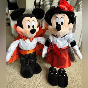 Mickey and Minnie Halloween Greeters